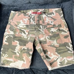 Girls younique size 12 pink camouflage shorts